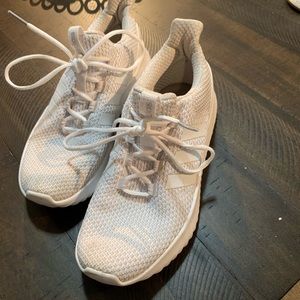 Adidas cloudfoam shoes